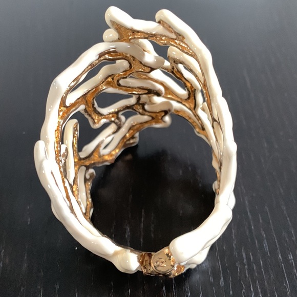 Ivory coral bracelet - Picture 5 of 7